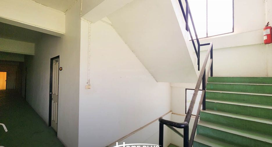 For sale 36 bedrooms apartment in Sai Mai, Bangkok