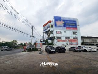 For sale 3 bed retail Space in Thanyaburi, Pathum Thani