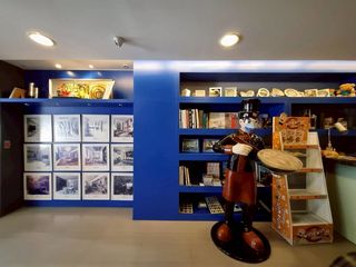 For sale 4 Beds retail Space in Yan Nawa, Bangkok