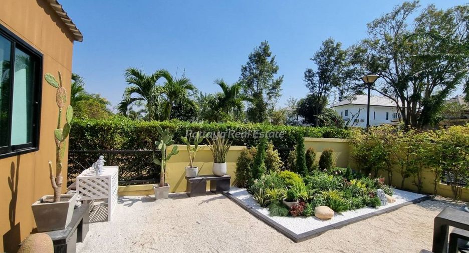 For sale 3 ベッドルーム house in East Pattaya, Pattaya