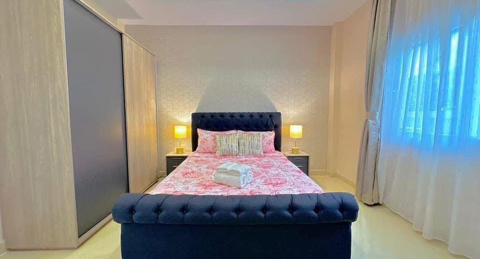 For sale 4 bedrooms house in Bang Lamung, Chonburi