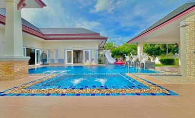 For sale 4 bedrooms house in Bang Lamung, Chonburi