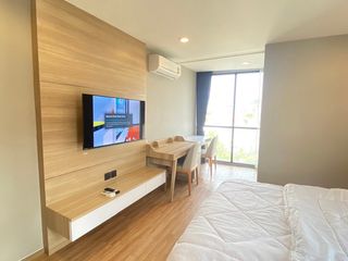 For rent 2 bed serviced apartment in Watthana, Bangkok