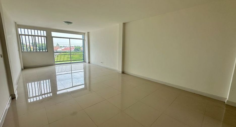 For rent retail Space in Si Racha, Chonburi