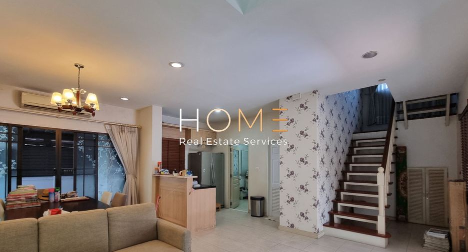 For sale 4 bedrooms house in Khan Na Yao, Bangkok