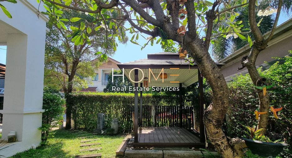 For sale 4 bedrooms house in Khan Na Yao, Bangkok
