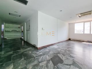 For sale 8 bed office in Wang Thonglang, Bangkok