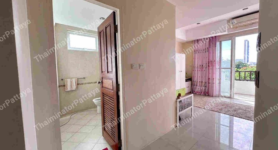 À vendre 3 chambres condo à Jomtien, Pattaya