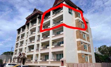 For sale 3 bedrooms condo in Jomtien, Pattaya