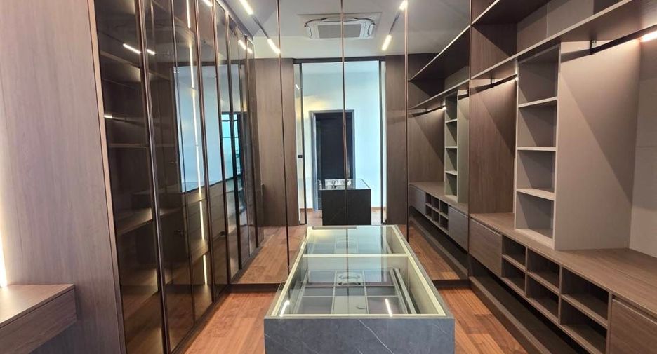 Casa en venta de 6 habitaciones en Suan Luang, Bangkok