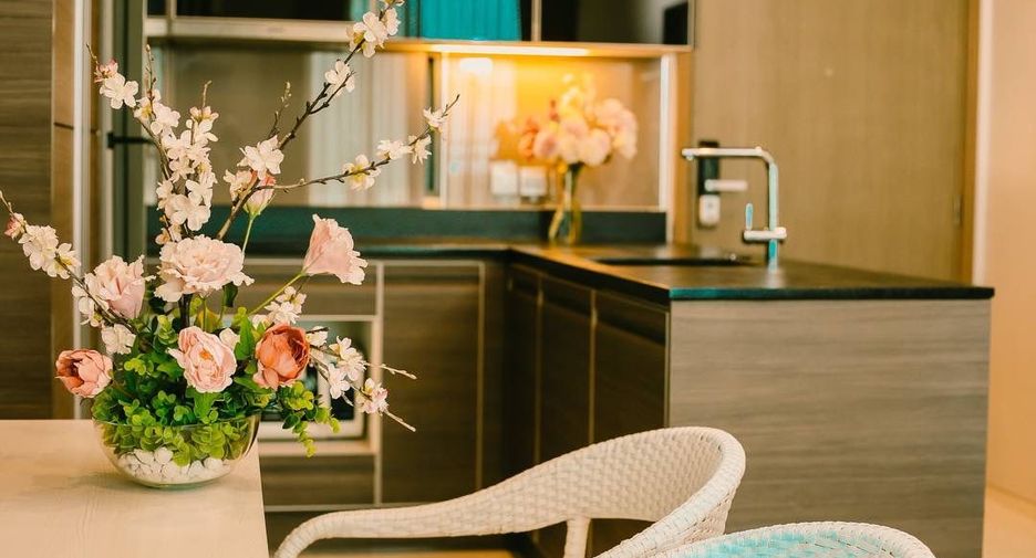 Condo en alquiler de 1 habitaciones en Khlong Toei, Bangkok