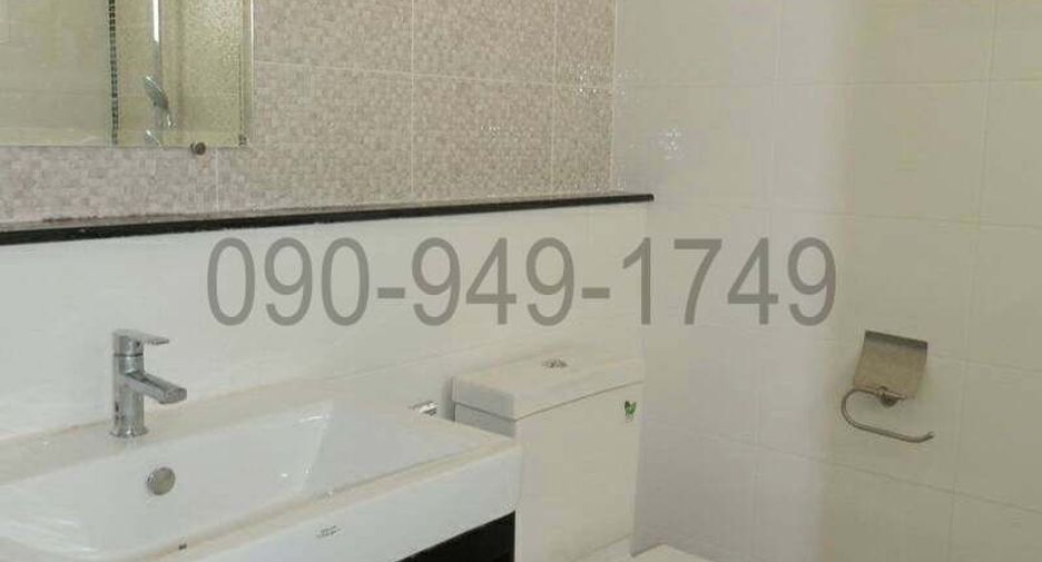 For rent 3 bedrooms condo in Lat Krabang, Bangkok