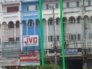 For sale studio townhouse in Phra Nakhon, Bangkok