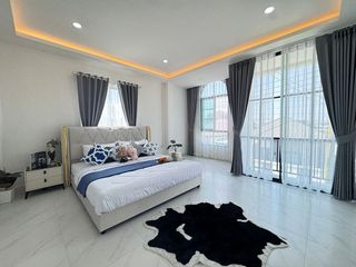 For sale 2 bed townhouse in Bang Lamung, Chonburi