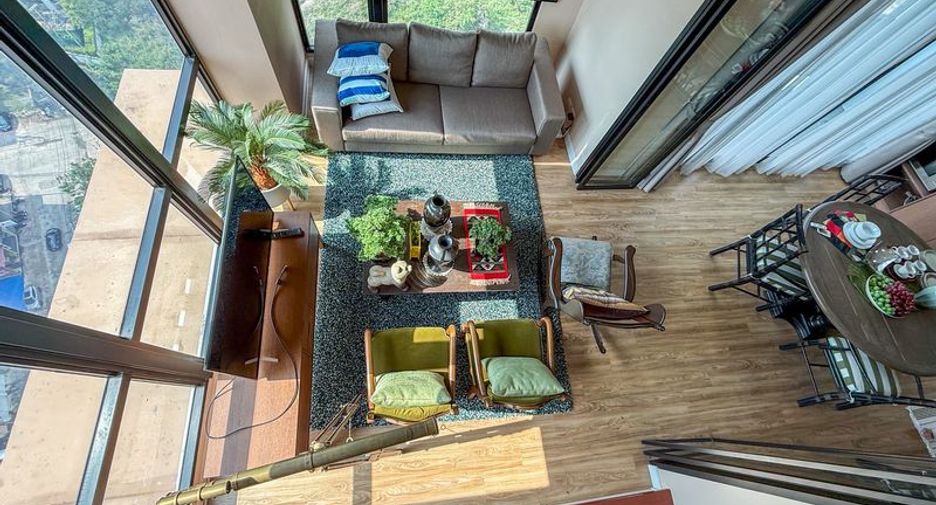 À louer 1 chambre condo à Si Racha, Chonburi