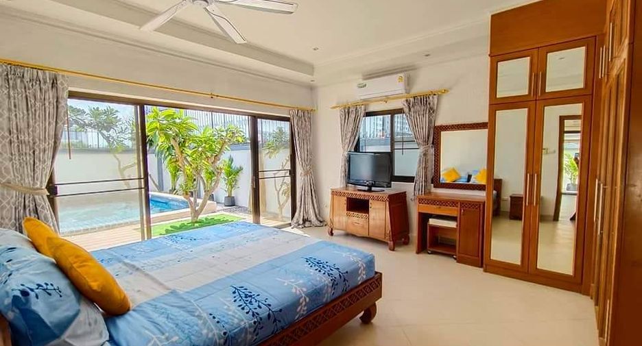 For rent 4 bedrooms house in Jomtien, Pattaya