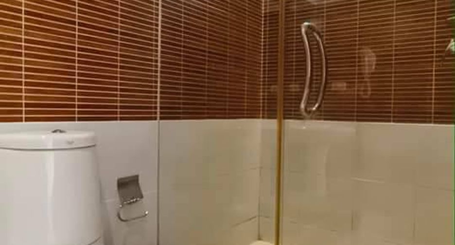 For rent 4 bedrooms house in Jomtien, Pattaya