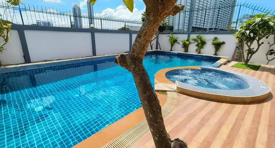 For rent 4 bedrooms house in Jomtien, Pattaya