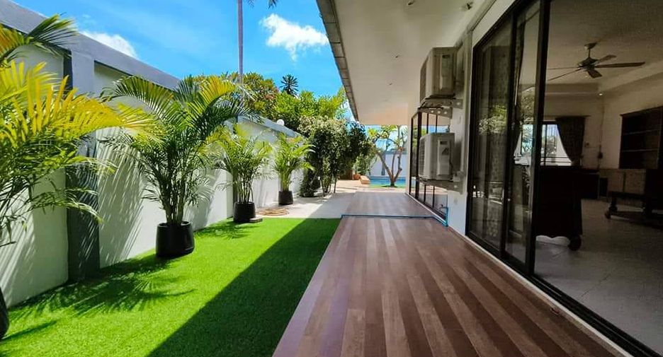 For rent 4 bedrooms house in Jomtien, Pattaya