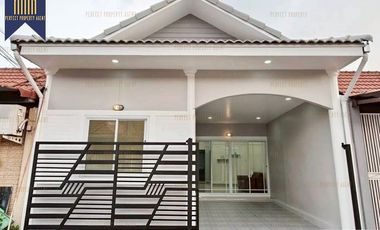 For sale 3 bed townhouse in Bang Bua Thong, Nonthaburi