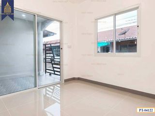For sale 3 bed townhouse in Bang Bua Thong, Nonthaburi