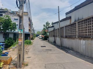 For sale land in Mueang Samut Prakan, Samut Prakan