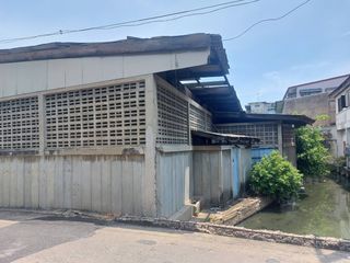 For sale land in Mueang Samut Prakan, Samut Prakan