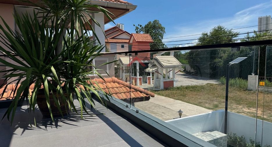 À vendre 6 chambres villa à Bang Lamung, Chonburi