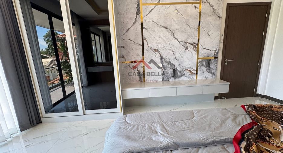 À vendre 6 chambres villa à Bang Lamung, Chonburi