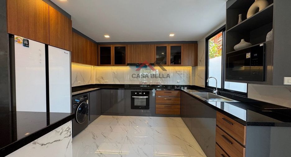 À vendre 6 chambres villa à Bang Lamung, Chonburi