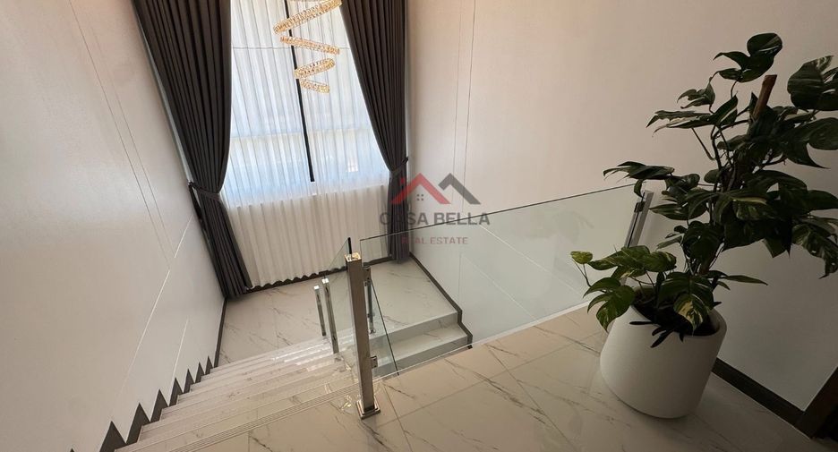 À vendre 6 chambres villa à Bang Lamung, Chonburi