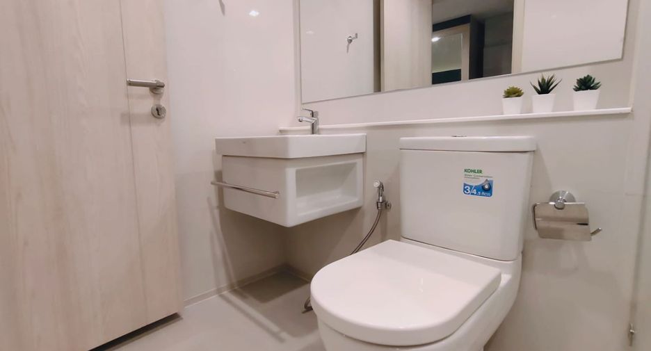 For sale 1 bed condo in Pathum Wan, Bangkok