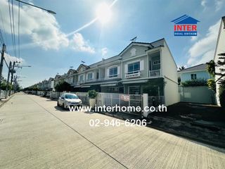 For sale 2 bed townhouse in Lam Luk Ka, Pathum Thani