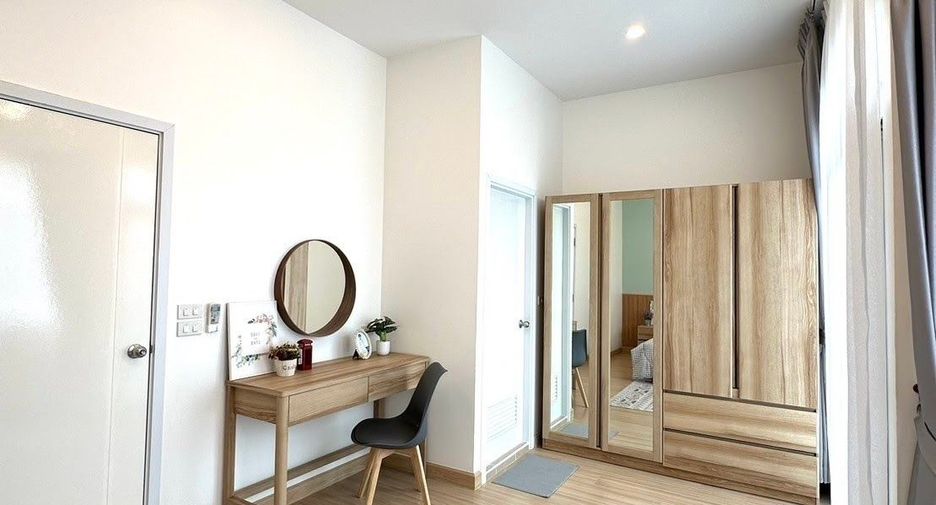 Reihenhaus zur Miete mit 4 Zimmer in Bang Phli, Samut Prakan