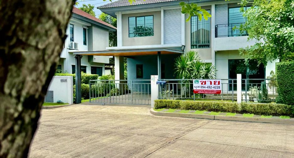 For sale 4 bedrooms house in Mueang Nonthaburi, Nonthaburi