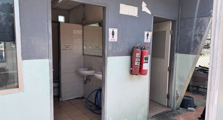 Lagerhaus zur Miete in Min Buri, Bangkok