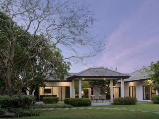 For rent 3 bedrooms villa in Bang Lamung, Chonburi