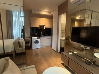 For rent studio condo in Khlong Toei, Bangkok