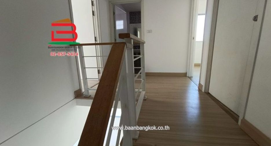 For rent and for sale 3 bedrooms townhouse in Sai Mai, Bangkok