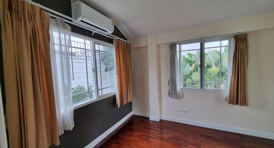 Haus zum Kauf mit 3 Zimmer in Mueang Chiang Mai, Chiang Mai