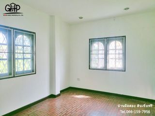 For sale 2 bed townhouse in Mueang Sing Buri, Sing Buri