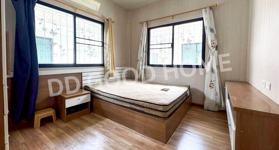 Haus zum Kauf mit 3 Zimmer in Ban Phaeo, Samut Sakhon
