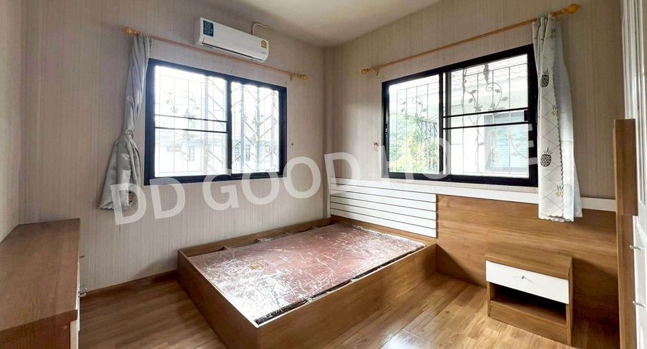 Haus zum Kauf mit 3 Zimmer in Ban Phaeo, Samut Sakhon