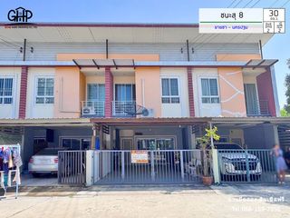 For sale 2 Beds townhouse in Sam Phran, Nakhon Pathom