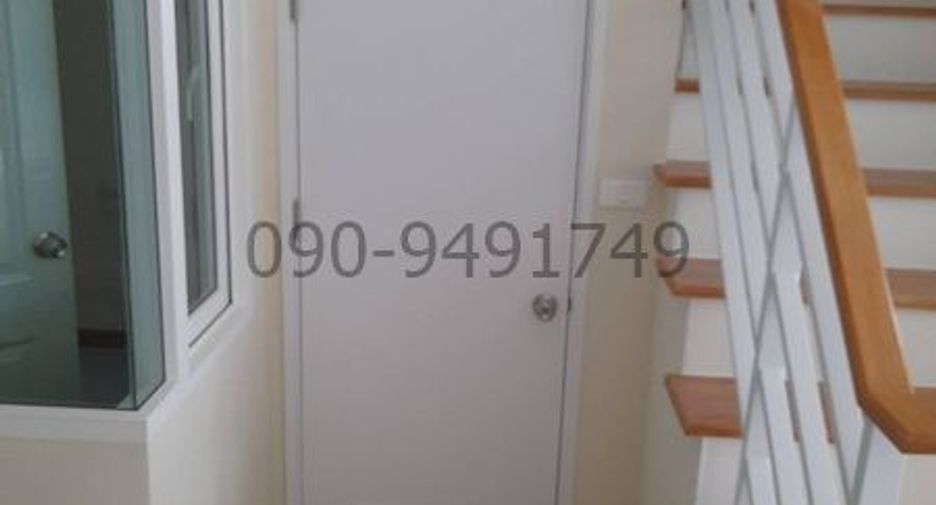 For rent 2 ベッドルーム townhouse in Khlong Luang, Pathum Thani