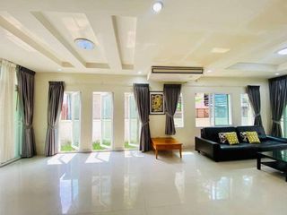 ให้เช่า 3 ห้องนอน บ้านเดี่ยว ใน ศรีราชา, ชลบุรี