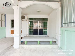 For sale 3 bed townhouse in Mueang Suphanburi, Suphan Buri