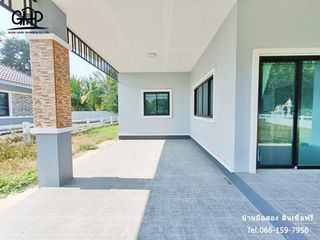 For sale 3 bed house in Song Phi Nong, Suphan Buri