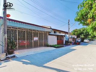 For sale 3 Beds townhouse in Mueang Nakhon Sawan, Nakhon Sawan