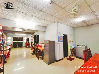 For sale 3 Beds townhouse in Mueang Nakhon Sawan, Nakhon Sawan